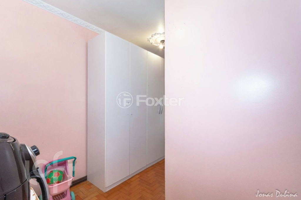 Casa à venda com 5 quartos, 243m² - Foto 12