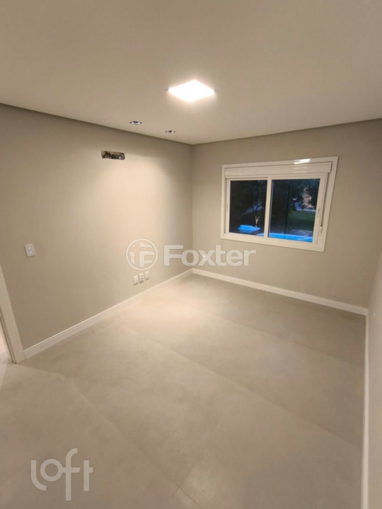 Casa à venda com 3 quartos, 180m² - Foto 8