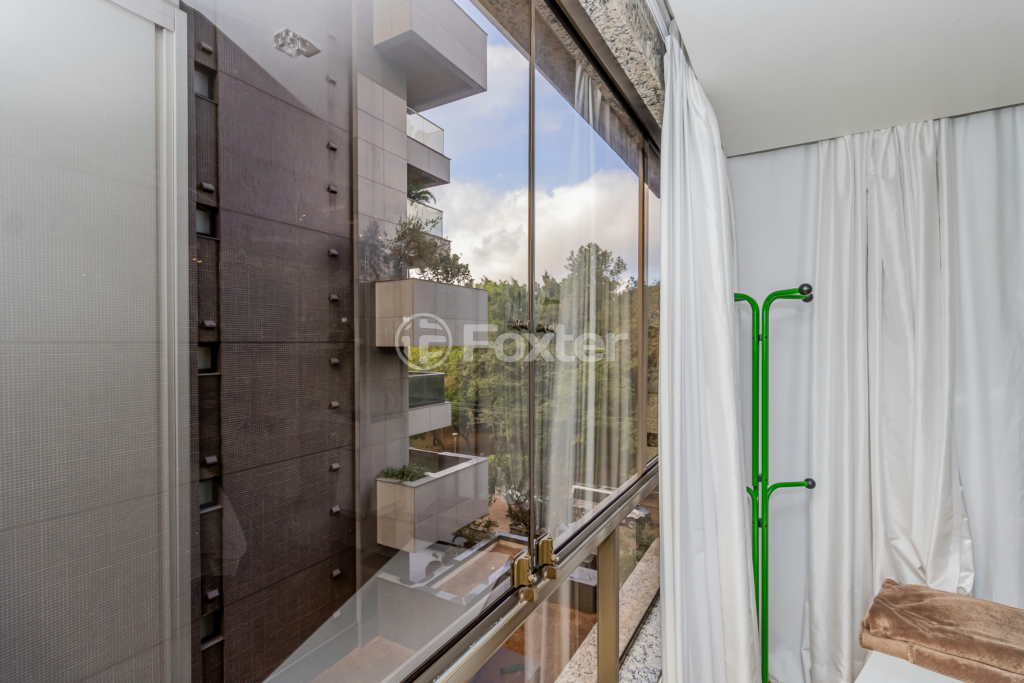 Apartamento à venda com 3 quartos, 169m² - Foto 25