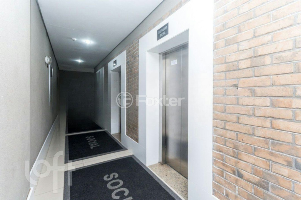 Apartamento à venda com 2 quartos, 82m² - Foto 32