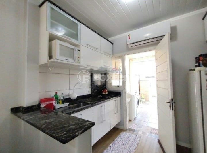 Casa de Condomínio à venda com 2 quartos, 65m² - Foto 7