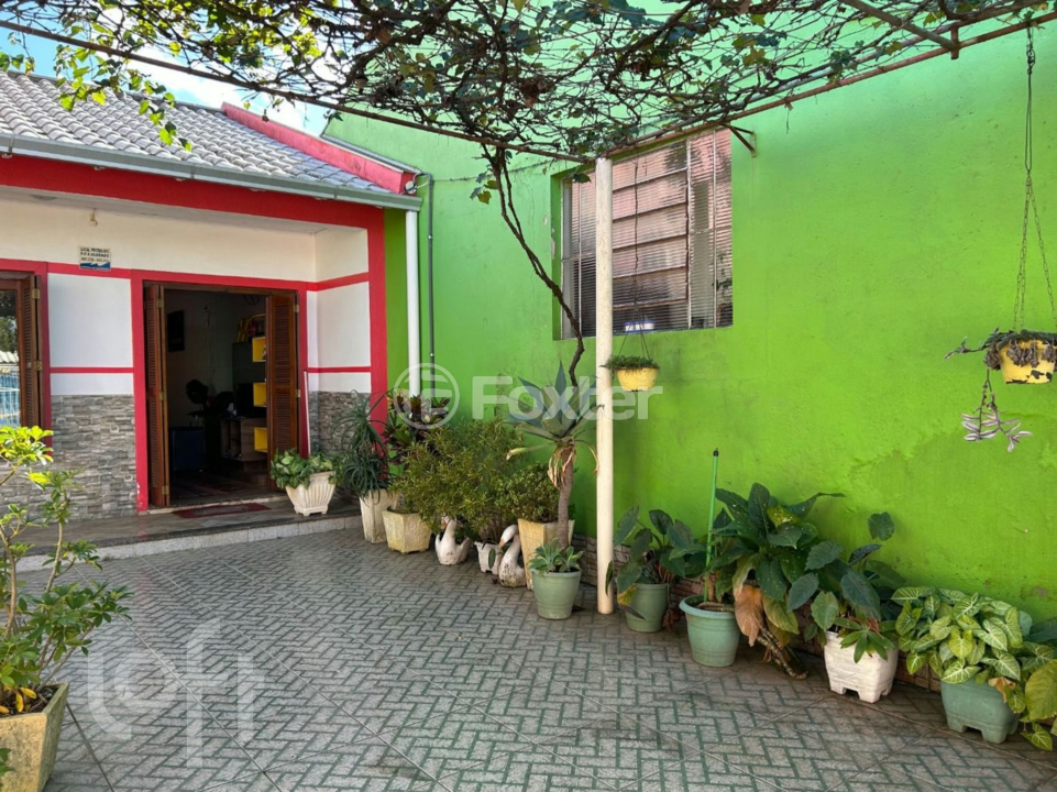 Casa à venda com 2 quartos, 153m² - Foto 2