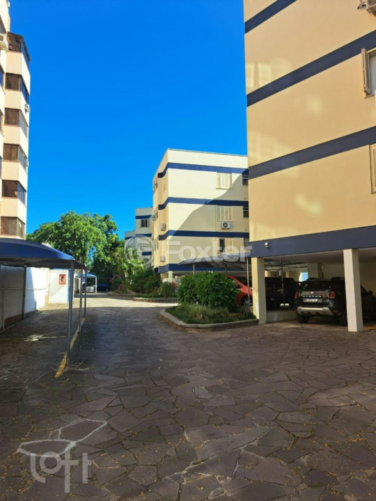 Apartamento à venda com 3 quartos, 98m² - Foto 52