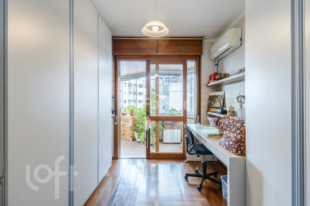 Cobertura à venda com 3 quartos, 233m² - Foto 4