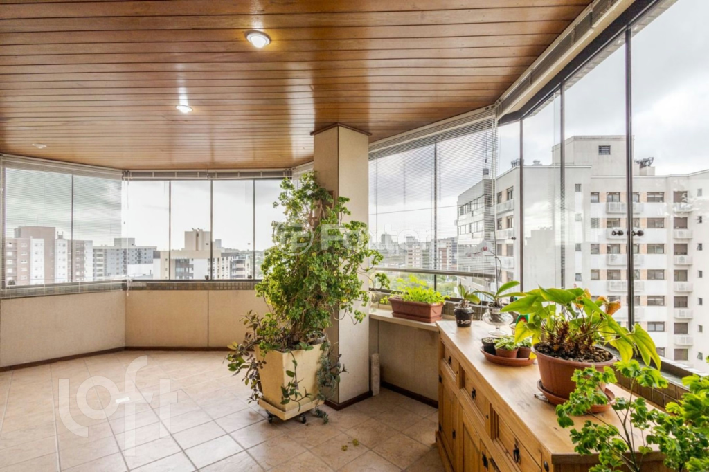 Cobertura à venda com 3 quartos, 233m² - Foto 1