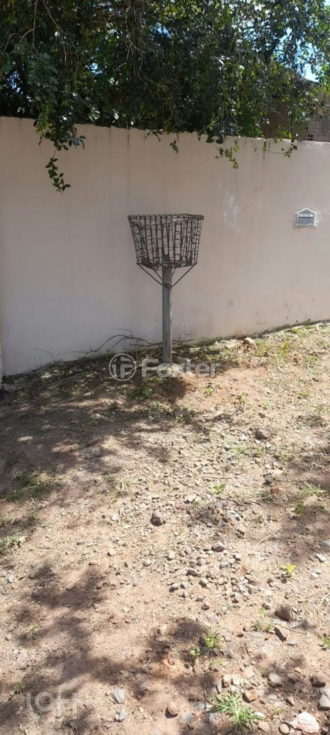 Casa à venda com 2 quartos, 80m² - Foto 2