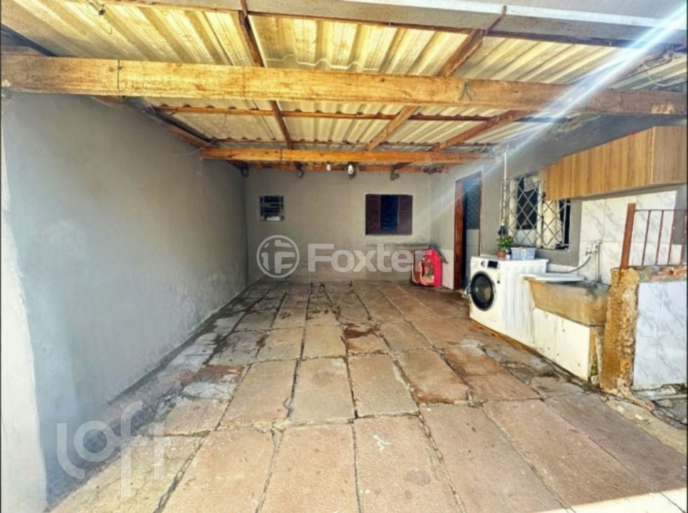 Casa à venda com 2 quartos, 80m² - Foto 4