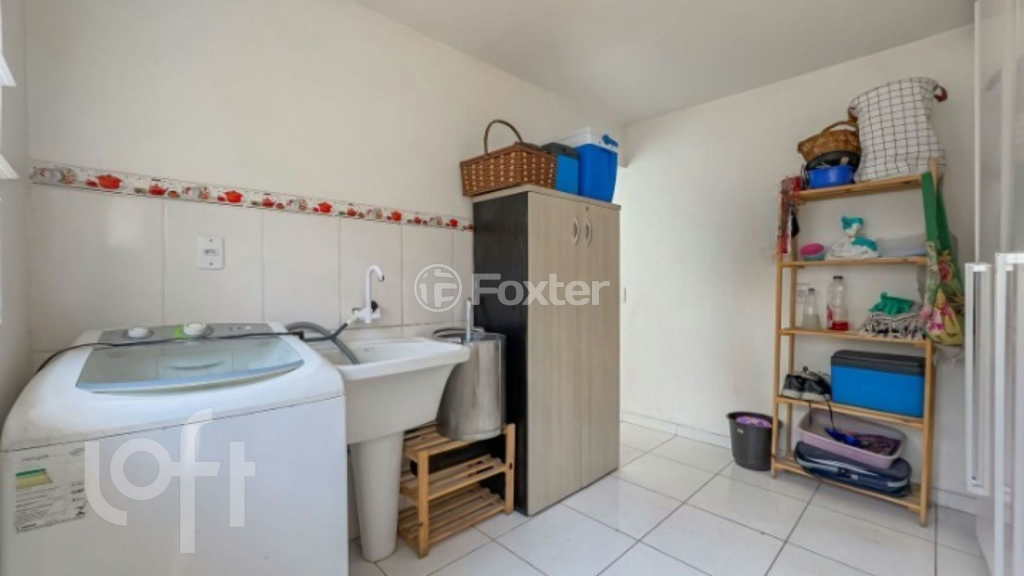 Casa à venda com 3 quartos, 242m² - Foto 31