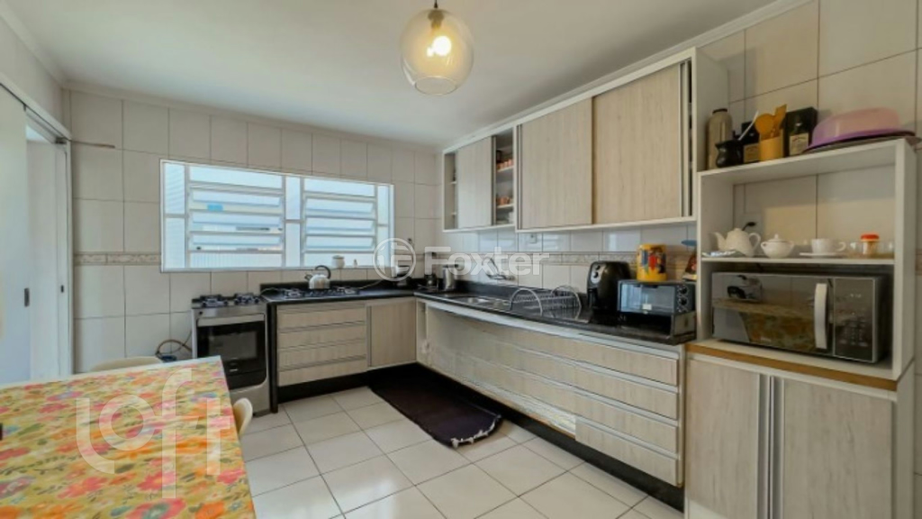 Casa à venda com 3 quartos, 242m² - Foto 15