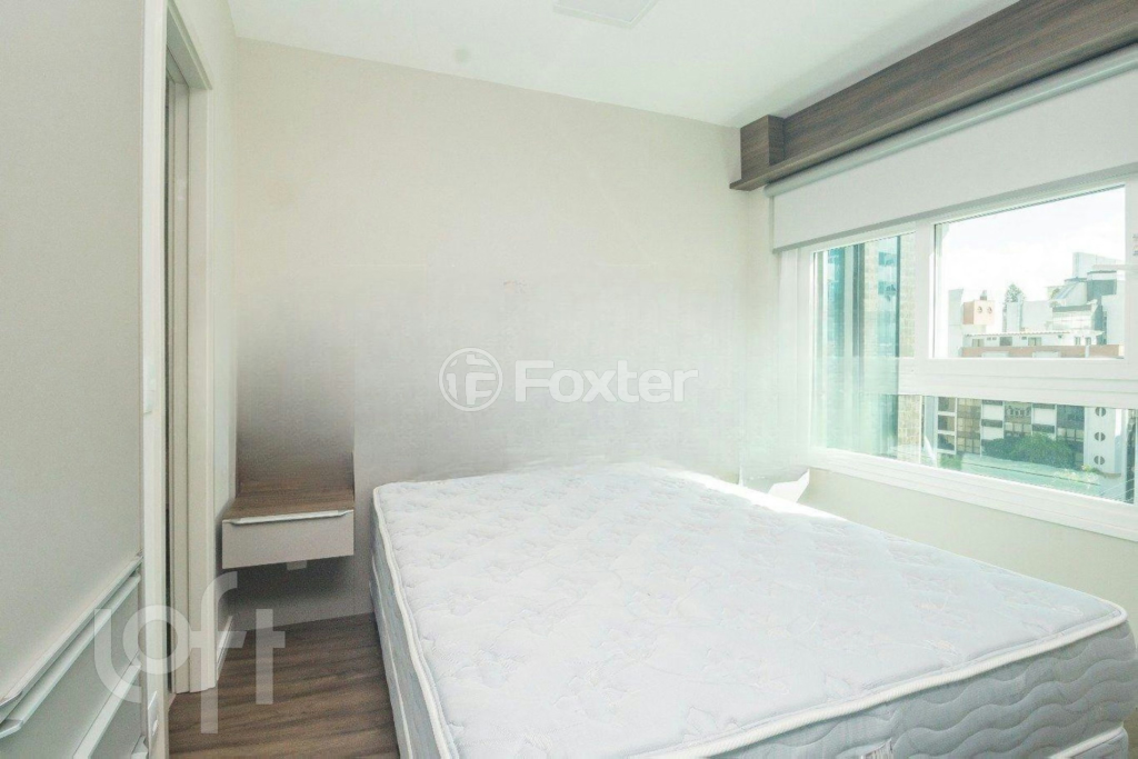 Apartamento à venda com 1 quarto, 33m² - Foto 27