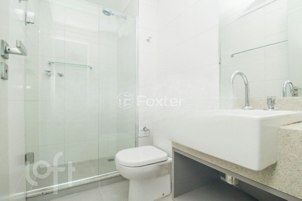 Apartamento à venda com 1 quarto, 33m² - Foto 2