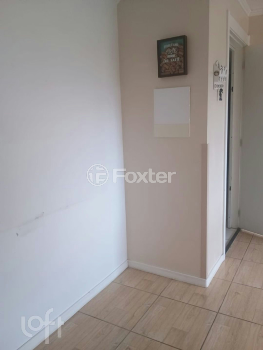 Apartamento à venda com 2 quartos, 43m² - Foto 3