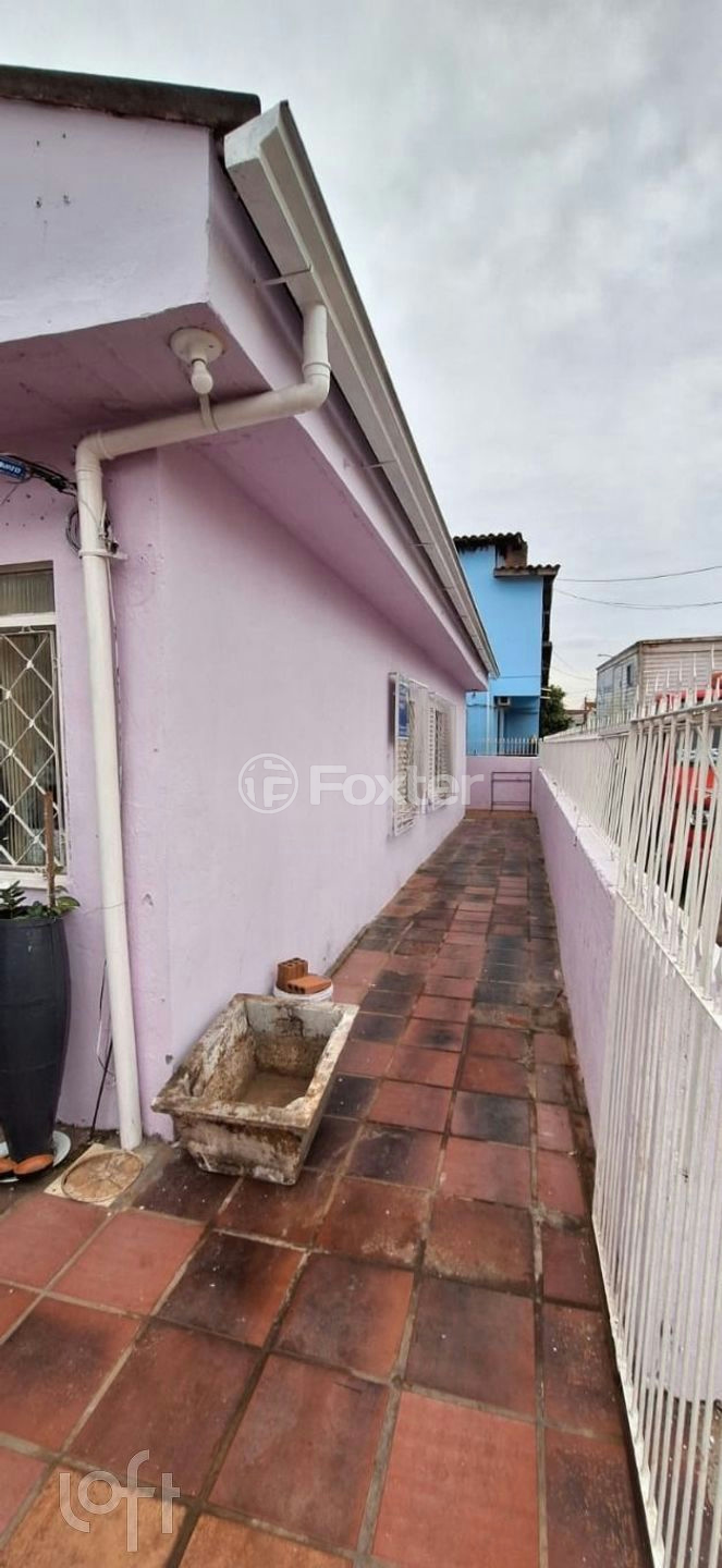 Casa à venda com 3 quartos, 44m² - Foto 11