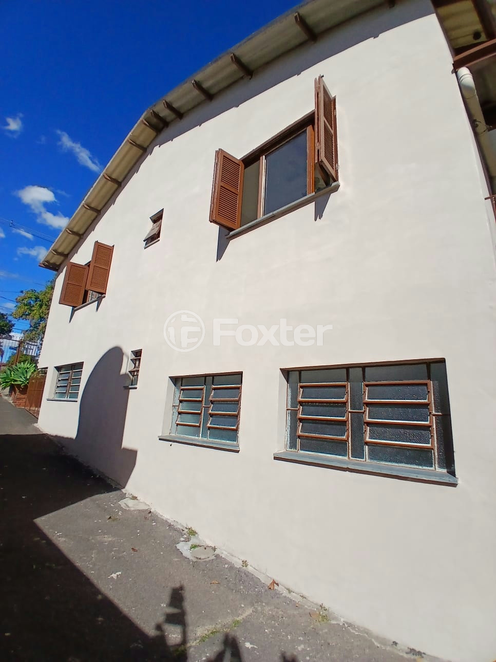 Casa à venda com 6 quartos, 308m² - Foto 3