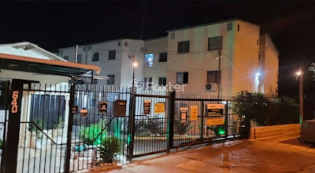 Apartamento à venda com 2 quartos, 42m² - Foto 13