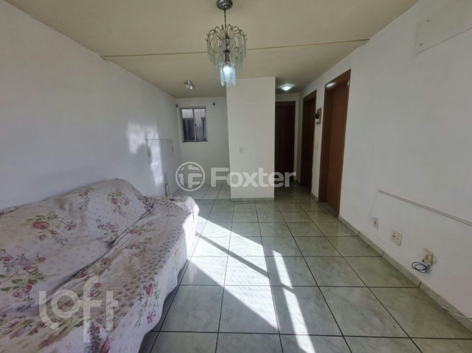 Apartamento à venda com 2 quartos, 42m² - Foto 2
