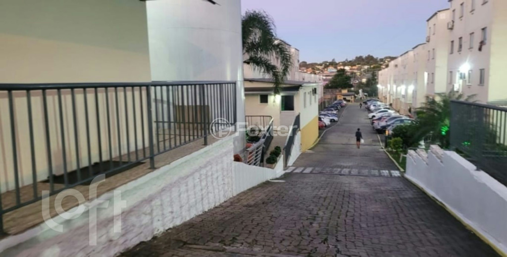 Apartamento à venda com 2 quartos, 42m² - Foto 15