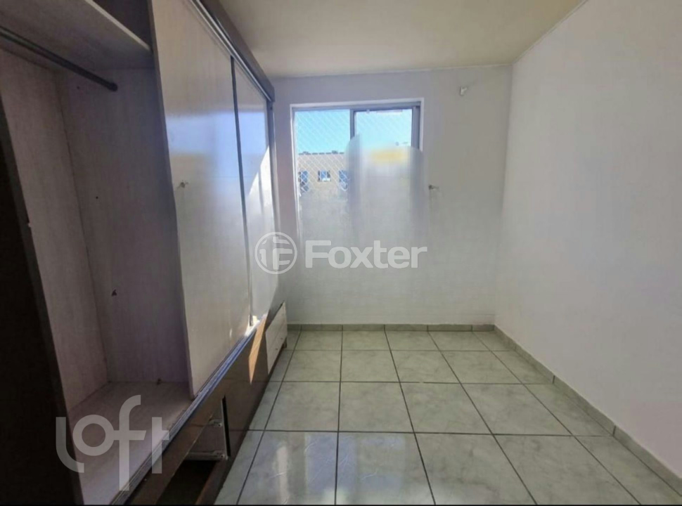 Apartamento à venda com 2 quartos, 42m² - Foto 20