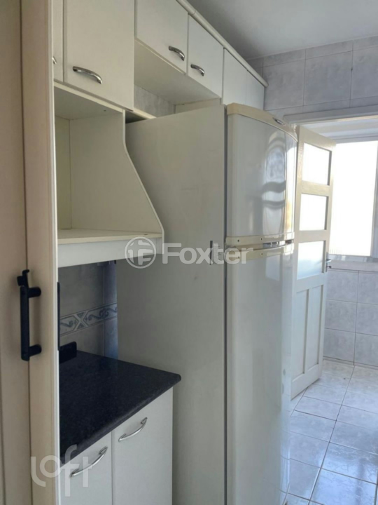 Apartamento à venda com 1 quarto, 40m² - Foto 18