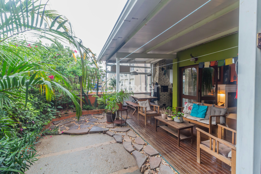 Cobertura à venda com 4 quartos, 340m² - Foto 2