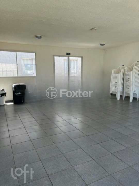 Apartamento à venda com 2 quartos, 41m² - Foto 13