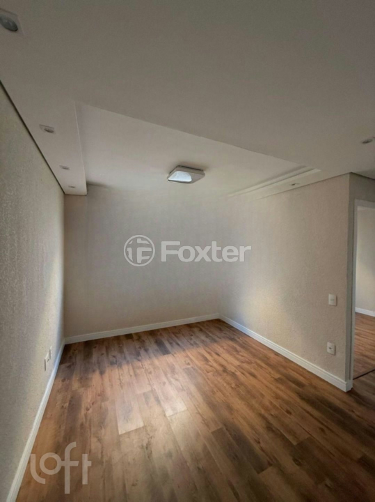 Apartamento à venda com 2 quartos, 41m² - Foto 2