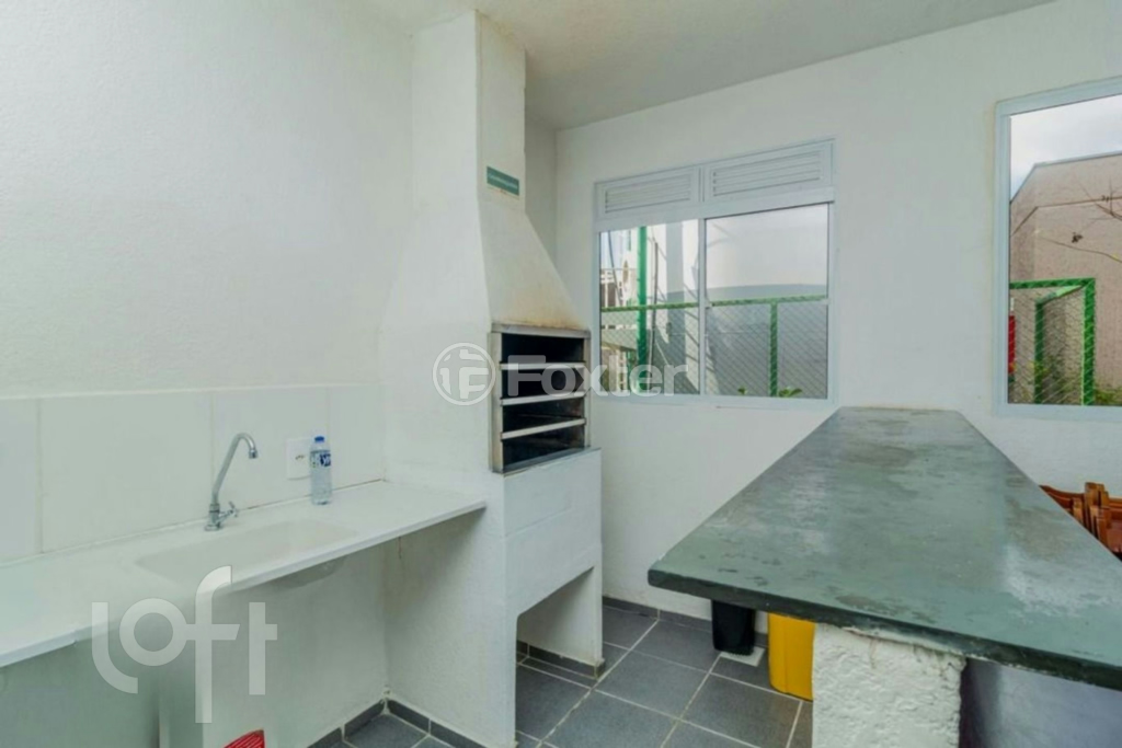 Apartamento à venda com 2 quartos, 41m² - Foto 17