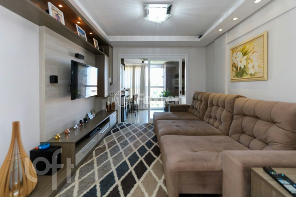 Apartamento à venda com 3 quartos, 108m² - Foto 2