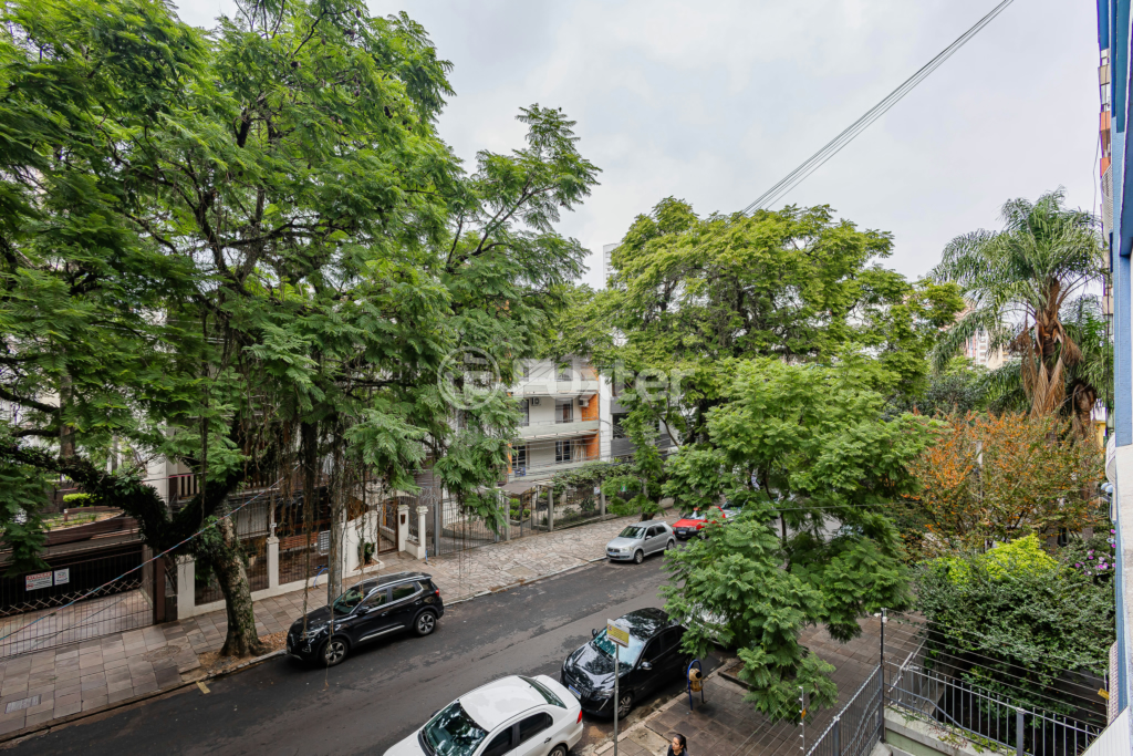 Apartamento à venda com 3 quartos, 77m² - Foto 3