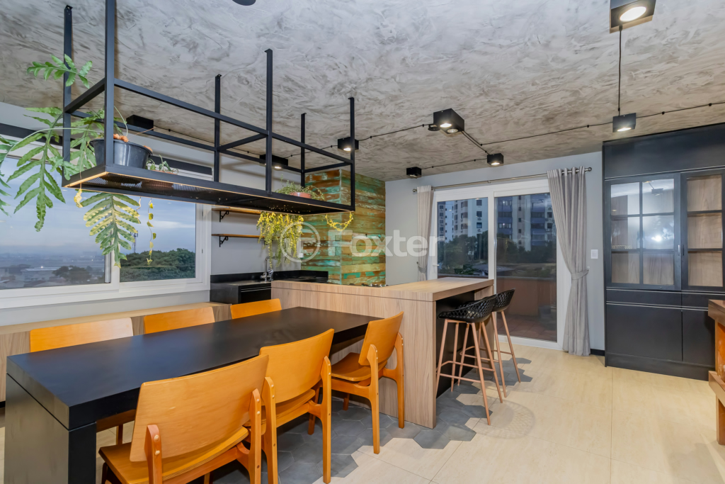 Cobertura à venda com 2 quartos, 132m² - Foto 2