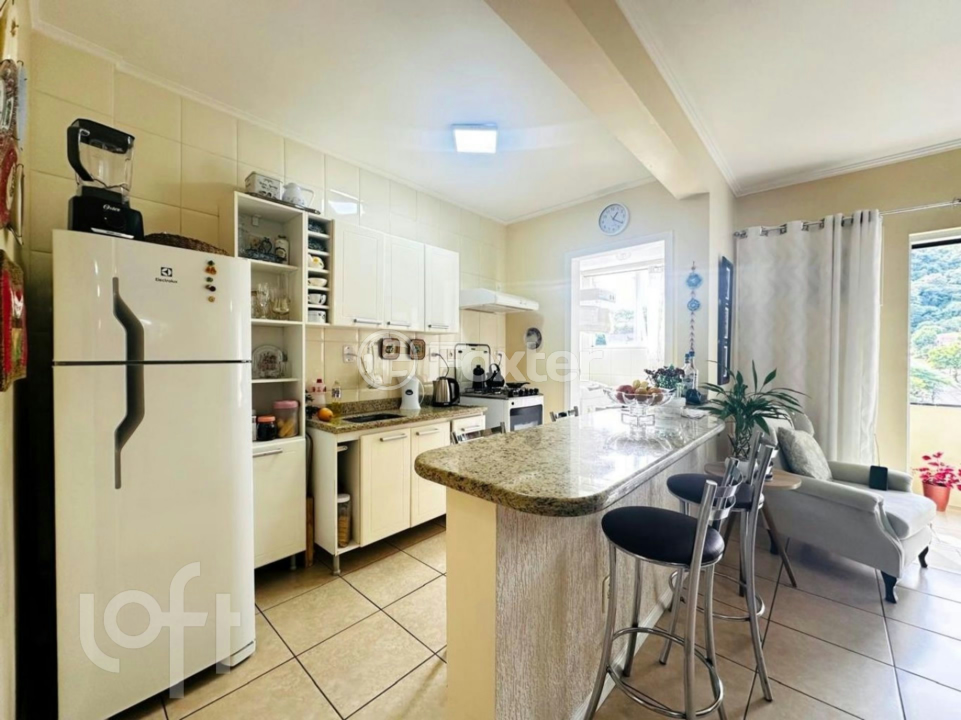 Apartamento à venda com 2 quartos, 68m² - Foto 14