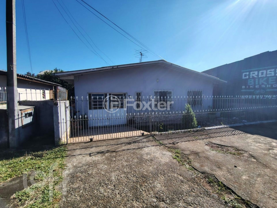 Casa à venda com 2 quartos, 210m² - Foto 1