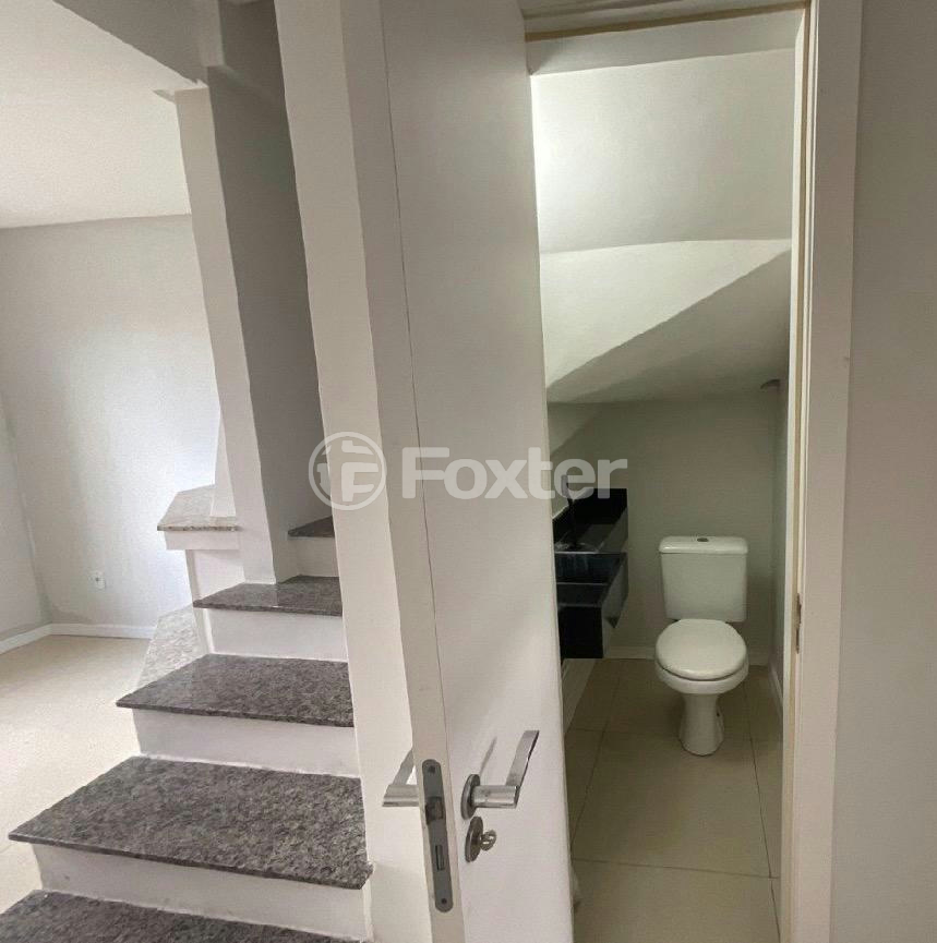 Casa à venda com 2 quartos, 68m² - Foto 6
