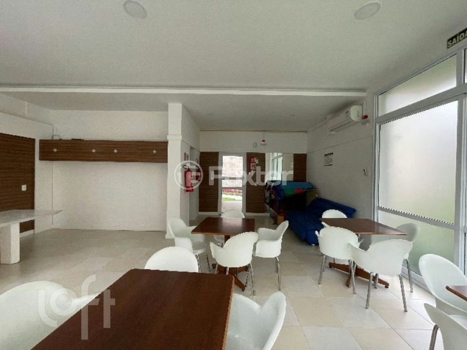 Apartamento à venda com 2 quartos, 45m² - Foto 25