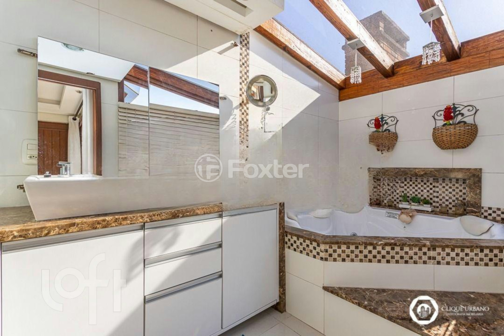 Casa de Condomínio à venda com 4 quartos, 205m² - Foto 23