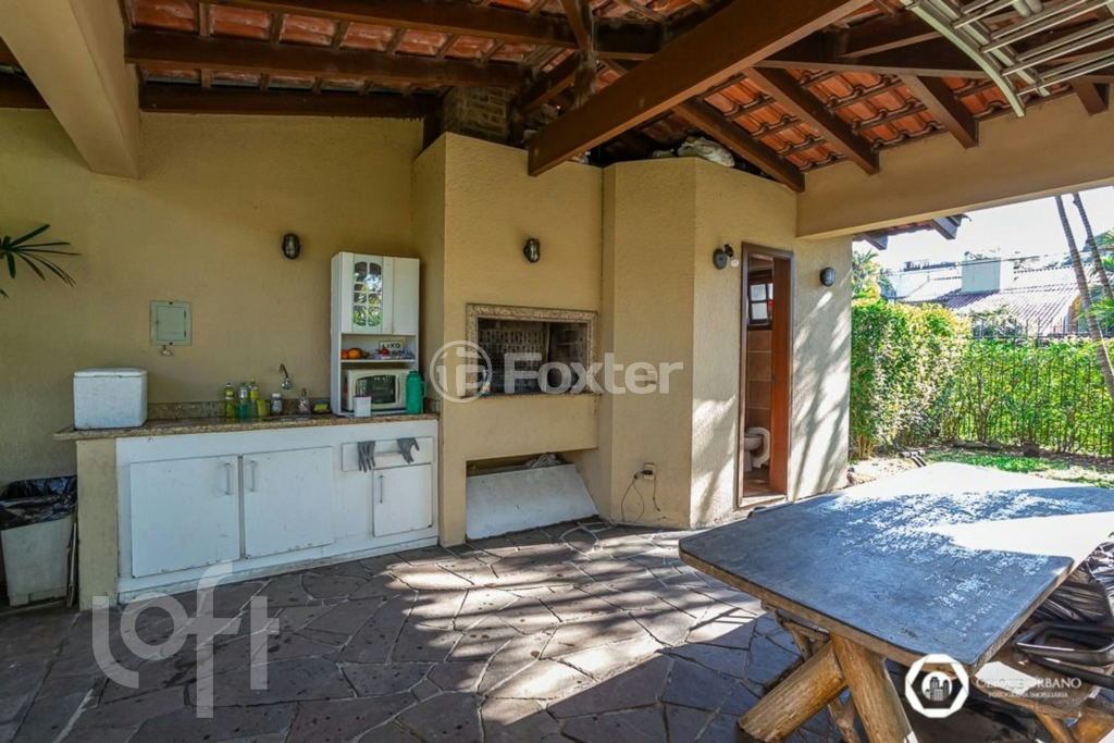 Casa de Condomínio à venda com 4 quartos, 205m² - Foto 29