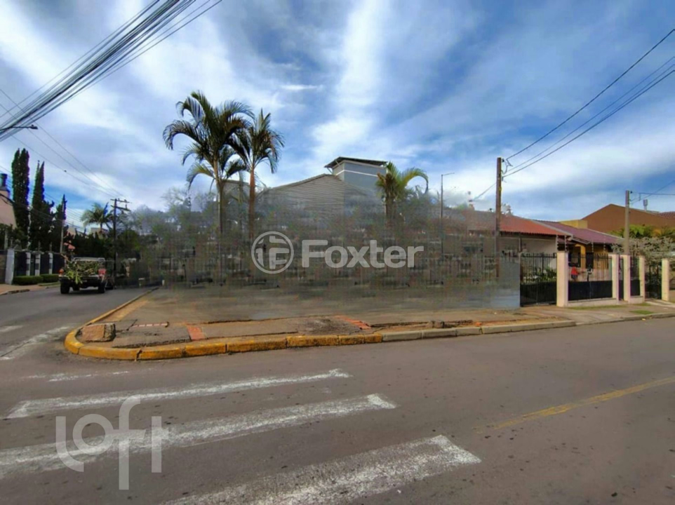 Casa à venda com 3 quartos, 122m² - Foto 1