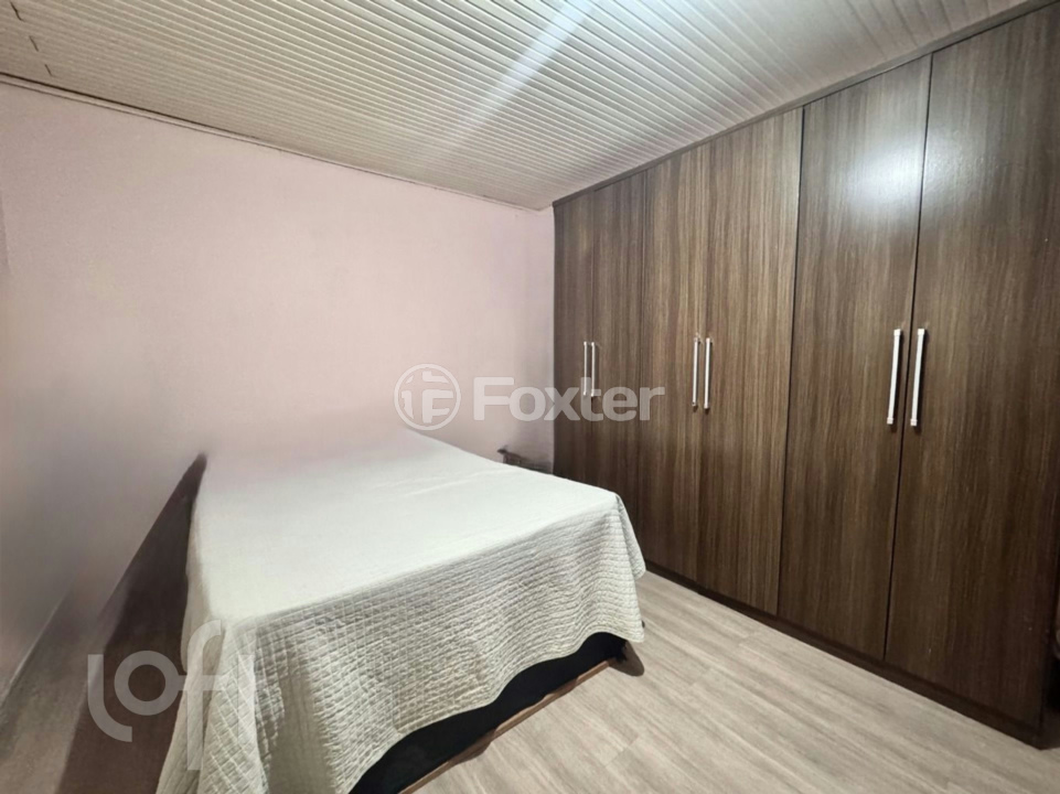 Casa à venda com 3 quartos, 84m² - Foto 6