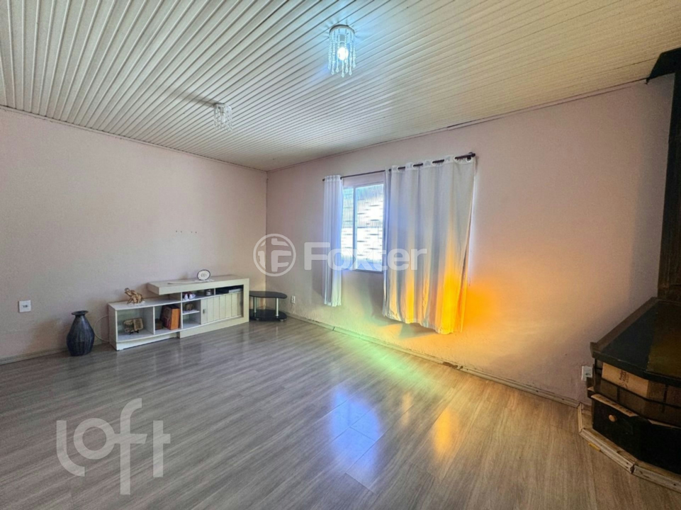 Casa à venda com 3 quartos, 84m² - Foto 2