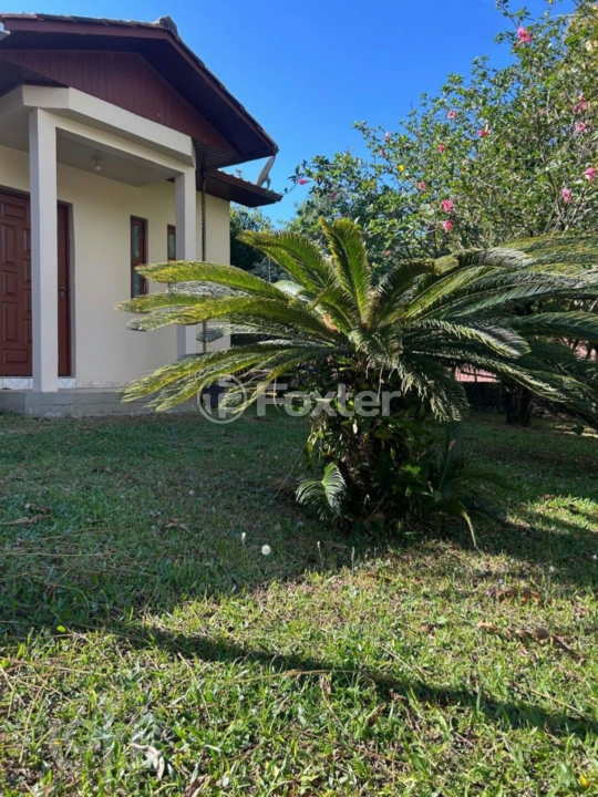 Casa à venda com 3 quartos, 142m² - Foto 3