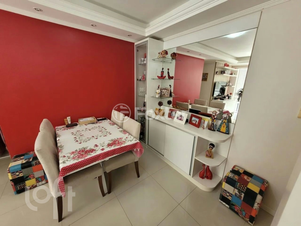 Apartamento à venda com 2 quartos, 55m² - Foto 3