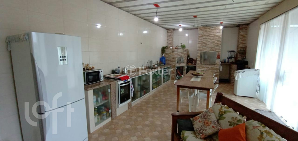 Casa à venda com 2 quartos, 210m² - Foto 3