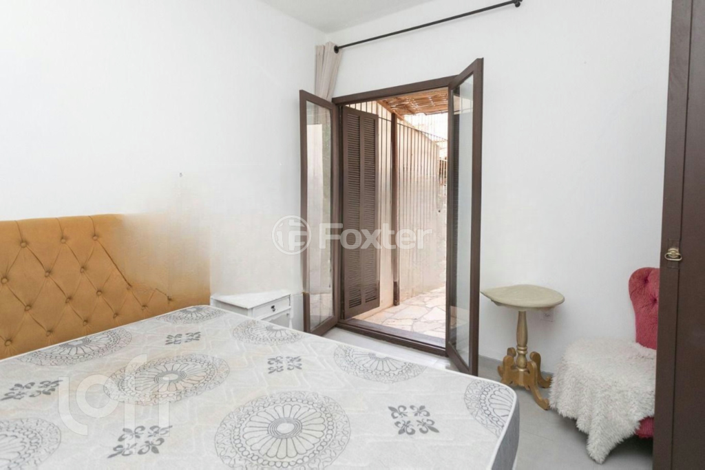 Apartamento à venda com 2 quartos, 67m² - Foto 11