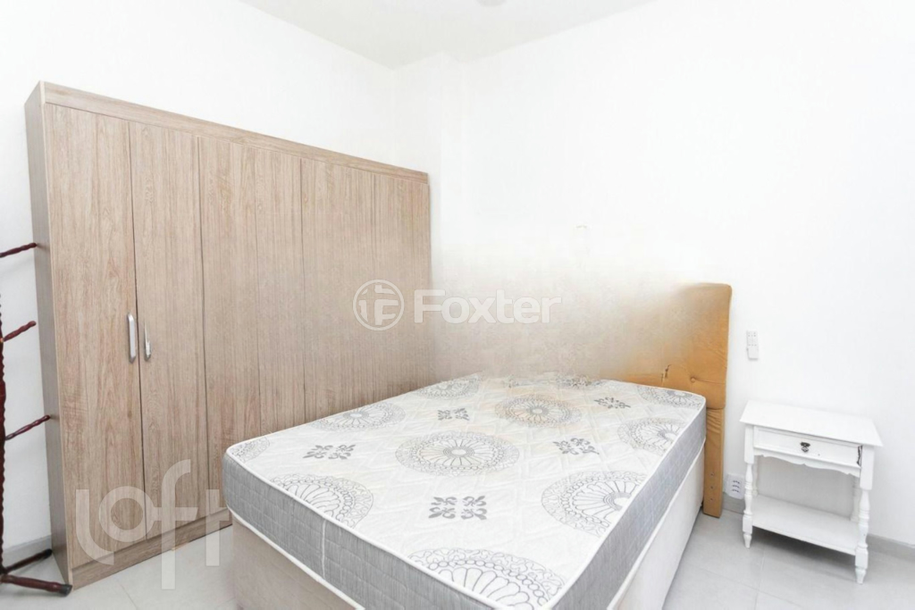 Apartamento à venda com 2 quartos, 67m² - Foto 9