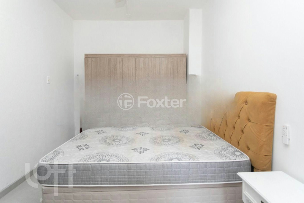Apartamento à venda com 2 quartos, 67m² - Foto 13