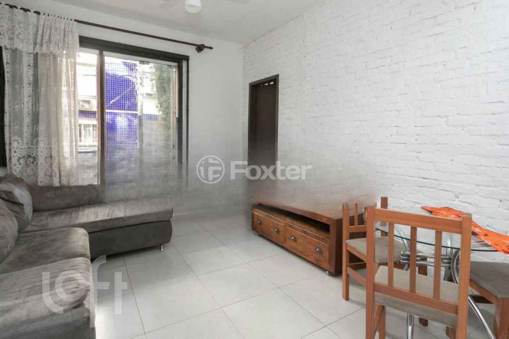 Apartamento à venda com 2 quartos, 67m² - Foto 2