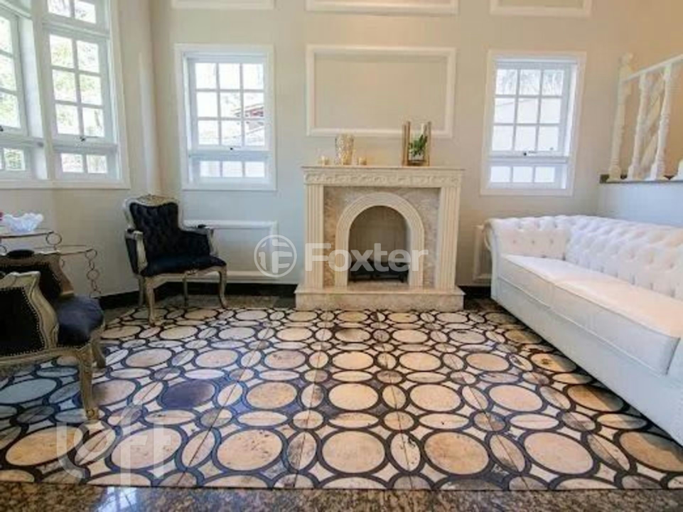 Casa de Condomínio à venda com 5 quartos, 360m² - Foto 1