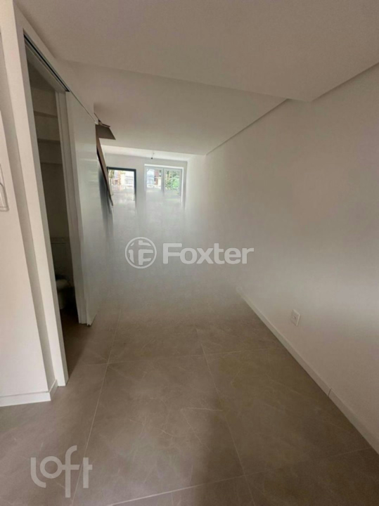 Casa à venda com 3 quartos, 101m² - Foto 18