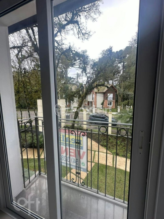 Casa à venda com 3 quartos, 101m² - Foto 8