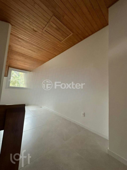 Casa à venda com 3 quartos, 101m² - Foto 13